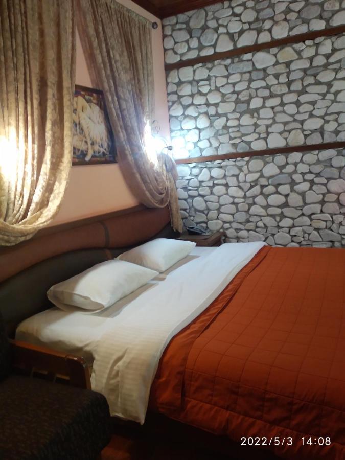 Апартаменти Xenonas Platia Като-Лутракі Екстер'єр фото